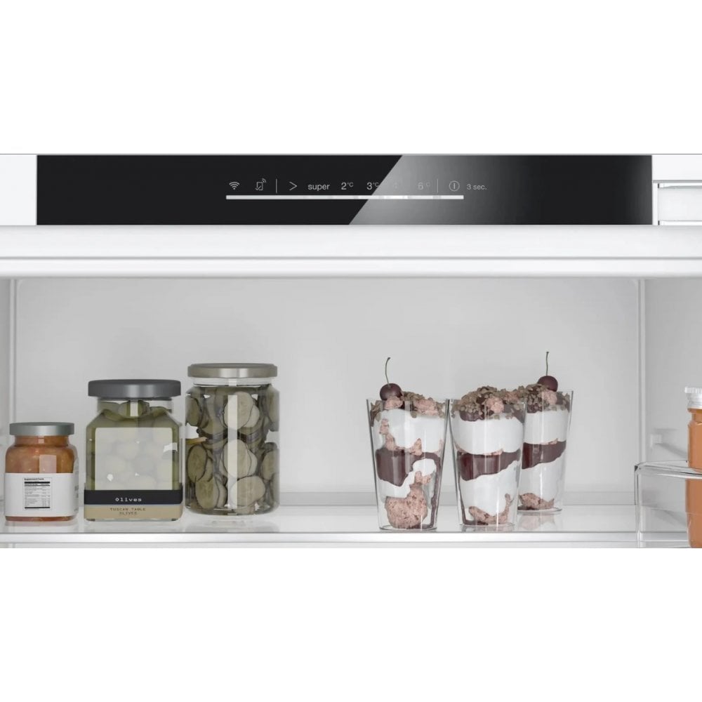 Bosch KUR21VFE0G Built-under fridge : Fixed Hinge : H 82cm : Series 4