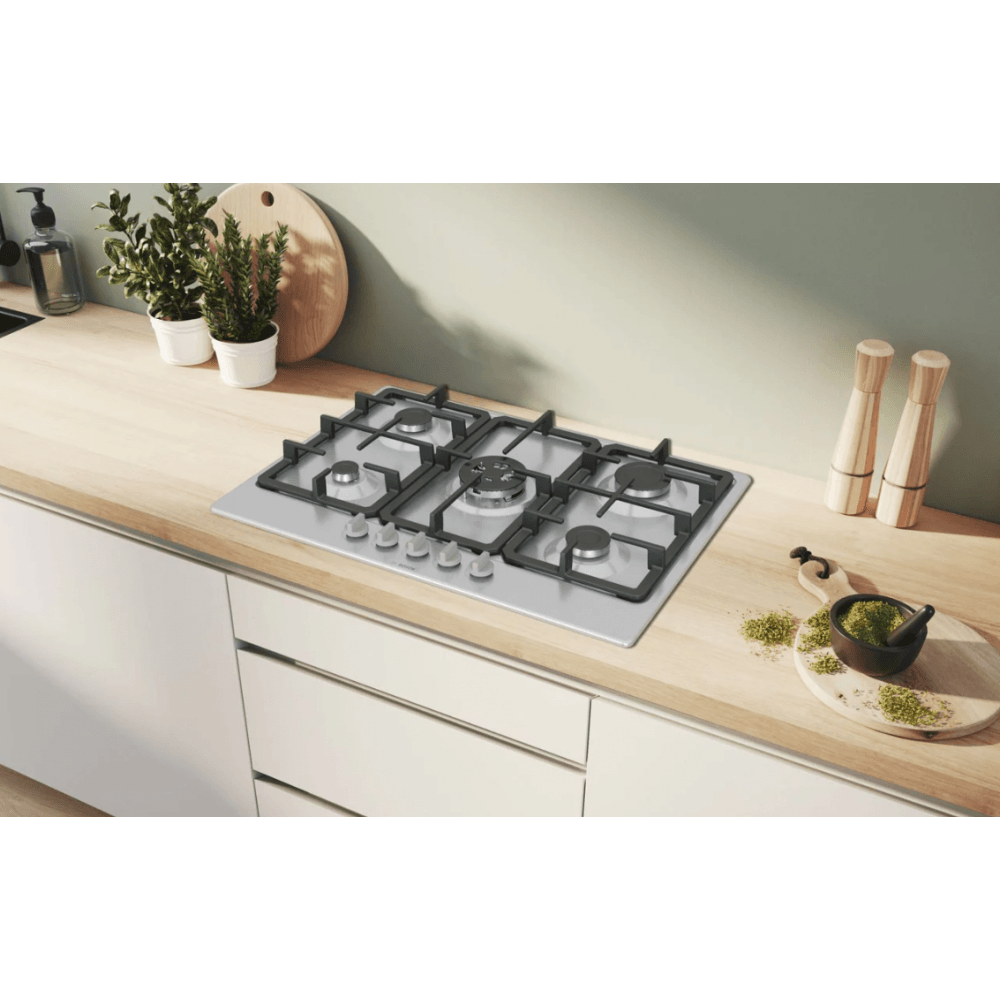 Bosch PGQ7B5K90 Built In Gas Hob : 75cm : Series 4 : Stainless Steel :