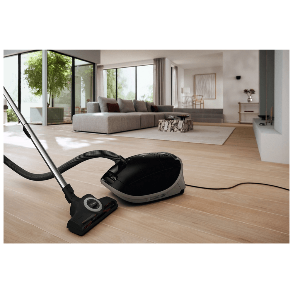 Miele Guard M1 Cat & Dog Vacuum Cleaner : Obsidian Black :