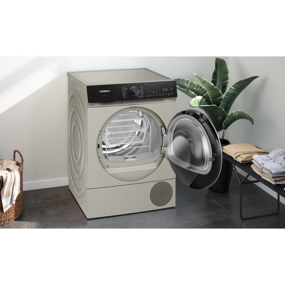 Siemens WQ46H2DXGB Heat Pump Tumble Dryer : IQ500 : Silver