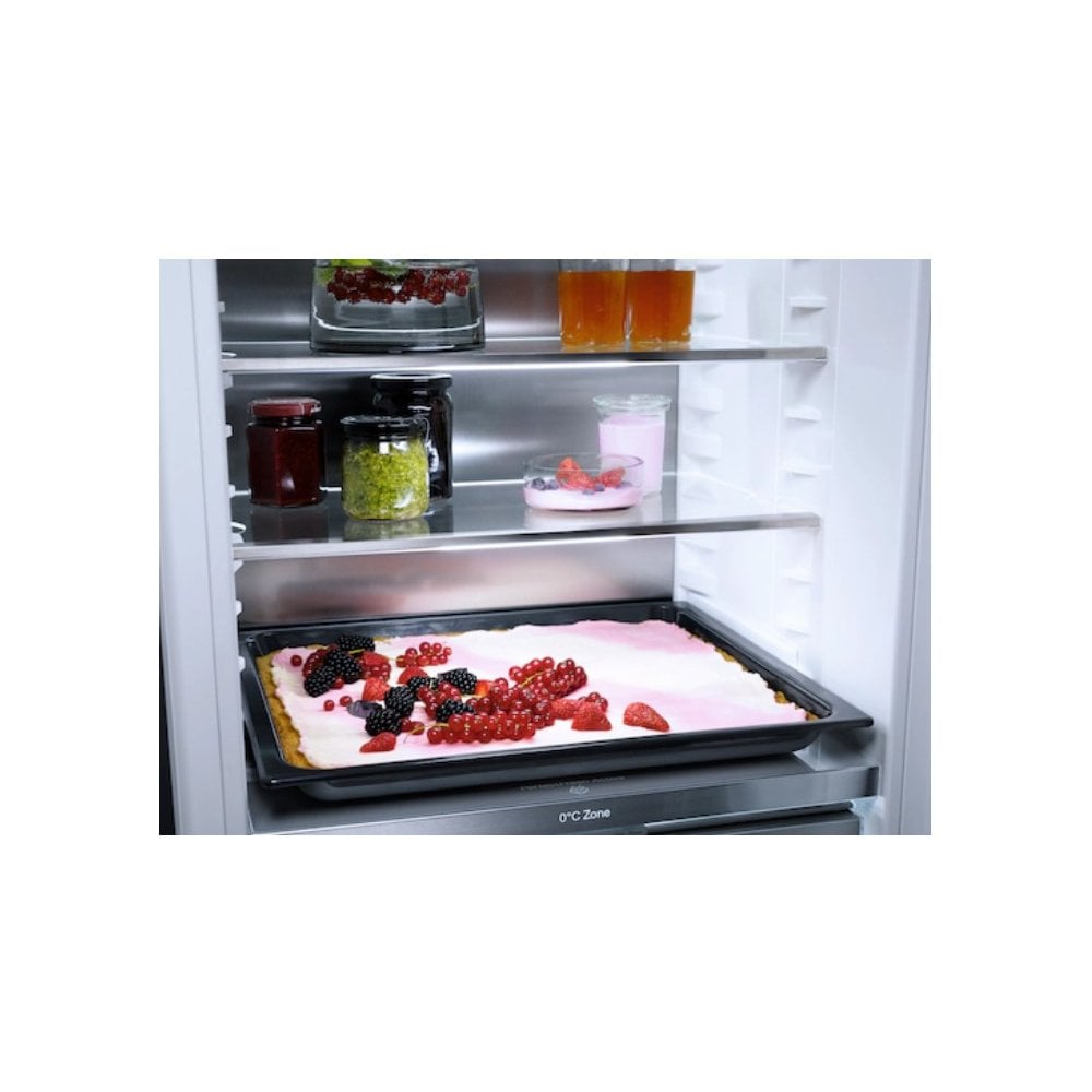 Miele KFN7744C Built In Fridge Freezer : H 1778cm :