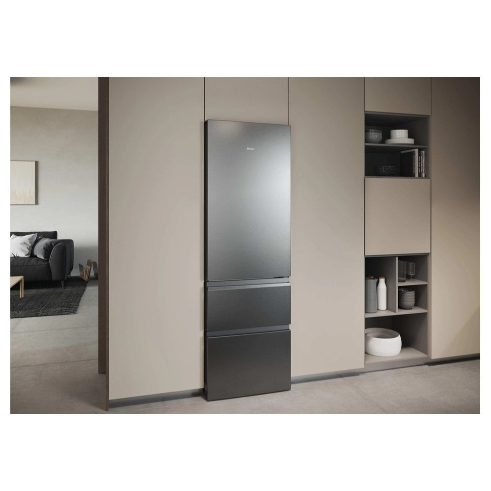 Haier HTR3618DNMM 60/40 Fridge Freezer : H 185cm Due 10th November