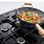 Rangemaster CLDL100DFPGBL/AB1 Classic 100cm Duel Fuel Range Cooker : Deluxe Gloss Black / Antique Brass .